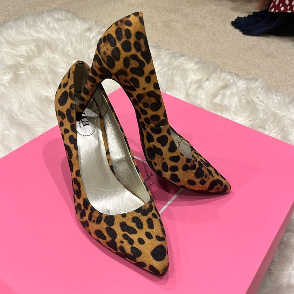 Leopard heels